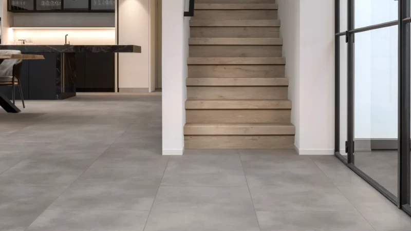 COREtec Naturals Tile Series Megastone Matterhorn mit Kork Trittschalldämmung Vinylboden Klick