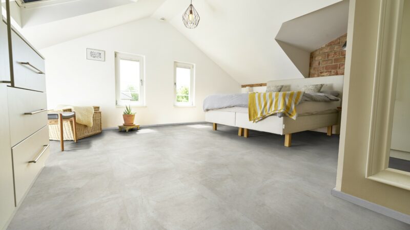 GreenLine Silent XL Stone Flieseoptik Travertin weiß mit Trittschalldämmung Vinylboden - Image 5