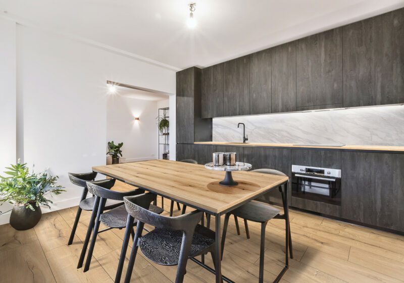 Kronoflooring Rocko R123 Nutmeg XL mit lackierte Fuge Vinylboden Klick - Image 2
