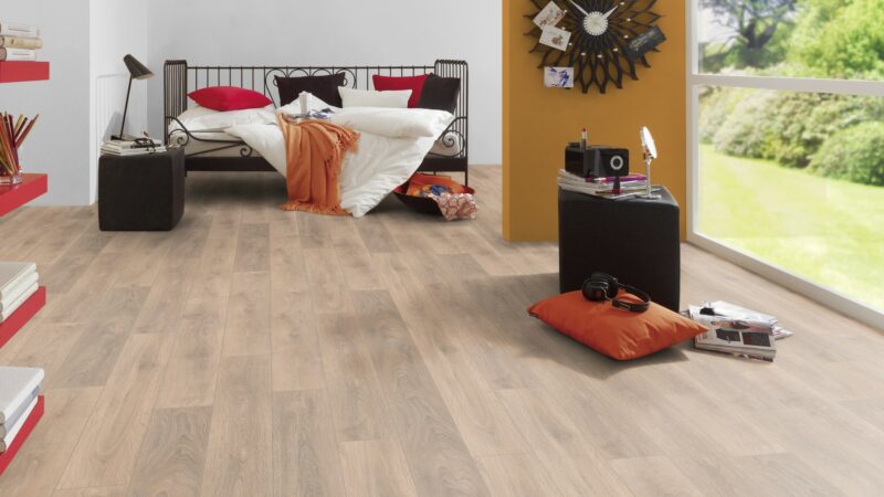 Kronoflooring Super Natural Blonde Oak Landhausdiele Laminat Klick - Image 3