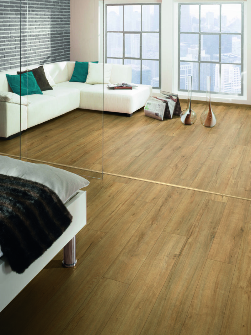 Kronoflooring Super Natural Gold Apollo Oak Landhausdiele Laminat Klick - Image 2