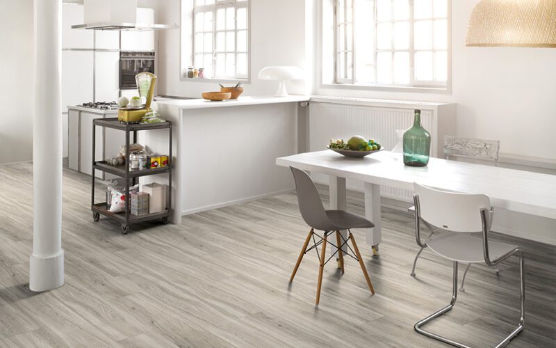 Parador Eiche pastellgrau gebürst.Strukt. LHD gefast Vinyl Basic 5.3 - Image 3