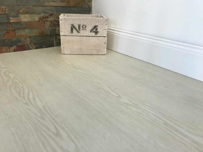 GreenLine Premium Plus XL Eiche Ural weiß-beige Landhausdiele Vinylboden