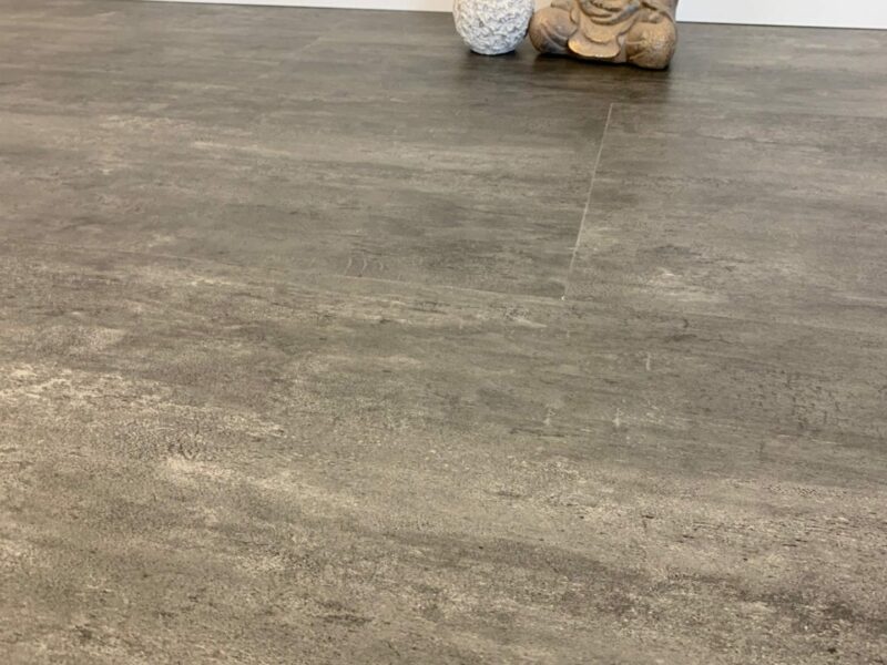 Flieseoptik Urban Slate SPC Rigid mit Trittschalldämmung Vinylboden