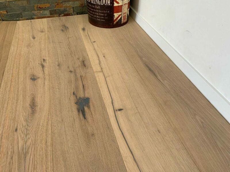 Wood Eiche rustikal gebürstet weiß geölt Landhausdiele Fertigparkett - Image 2