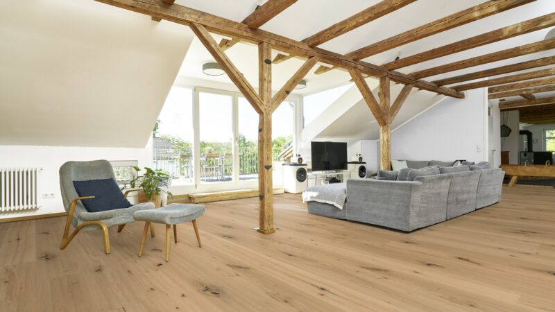 Woodburn Eiche handgehobelt rustikal Natur geölt Landhausdiele Fertigparkett Klick - Image 3