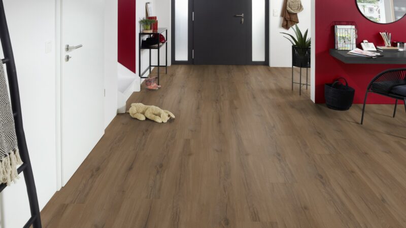 X-Citing Eiche Rustic Dark SPC mit integrierte Trittschalldämmung Vinylboden Click - Image 2