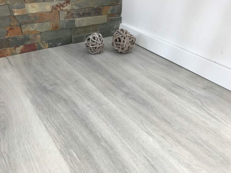 GreenLine Basic Eiche grau geweißt Landhausdiele Vinylboden